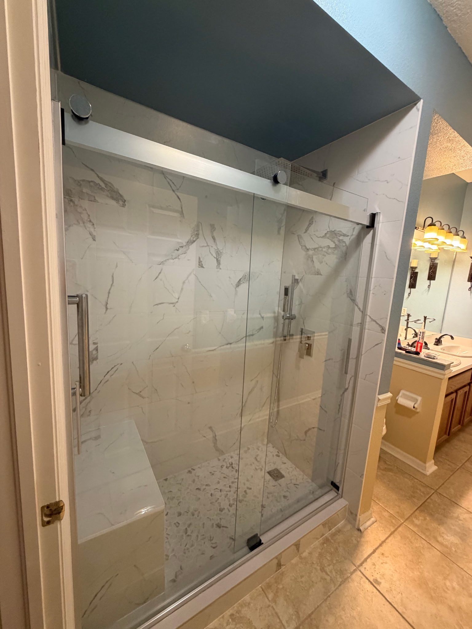 Beautiful shower remodel in brandon Thumbnail